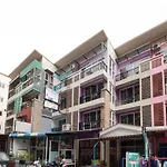 Oyo 826 Cozy Rooms