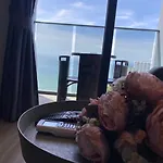 Breath Taking View, Amazing Sea View อพาร์ทเม้น