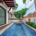 Thai Home 3B Pool Villa Near Hollywood