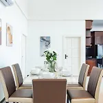 Lagoon Breeze 4br Pool Near Walking Street