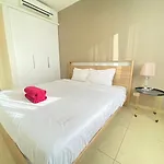 High Floor Sea View 2 Bed Room