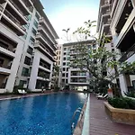 芭提雅市中心两卧两卫120平方 游泳池 健身房 * Pattaya