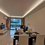 คลับรอยัล2bed อพาร์ทเม้น Pattaya