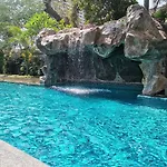 คลับรอยัล2bed * Pattaya