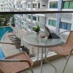 คลับรอยัล2bed อพาร์ทเม้น *