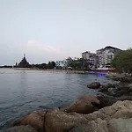 คลับรอยัล2bed Pattaya