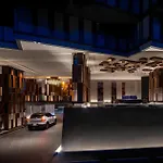 Edge - High Floor Sea View With Rooftop Pool อพาร์ทเม้น Pattaya