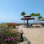 Royal Cliff Grand