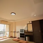 นาวิน แมนชั่น 2 Navin Mansion 2 Hotel