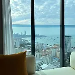 502 Edge芭提雅市中心25楼高层海景服务公寓，芭提雅海湾景观，近沙滩，步行街，购物中心