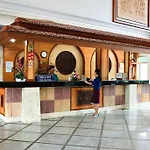 Lek Villa