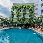 Sutus Court 5