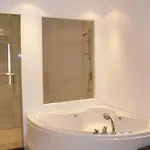 Aparthotel Vtsix Service At View Talay 6 3*