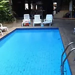 Dacha Beach 2*