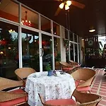 Dacha Beach 2* Pattaya