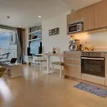 The Cliff By Pearl Property