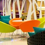 Hotel The 