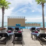 ซี มี สปริง ทู โฮเทล โรงแรม Pattaya