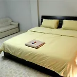 No.169 Inn