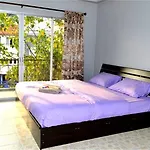 No.169 Inn