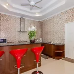 Tewaree - House Walking Street 4 Bedrooms Villa