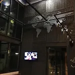 Asleep By Lantana Hostel *