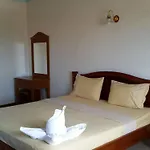 Tassanee Garden Lodge