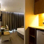 โรงแรม ซี มี สปริง ทู โฮเทล Pattaya