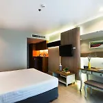 ซี มี สปริง ทู โฮเทล โรงแรม