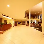 โรงแรม Cross Pratamnak Pattaya