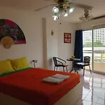 B&B View Talay 1B Apartments Pattaya