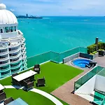 Wongamat Tower Condominium อพาร์ทเม้น Pattaya