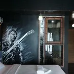 Nine Blue Hotel 3*
