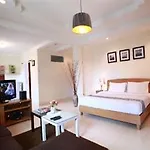 Dacha Beach 2* Pattaya