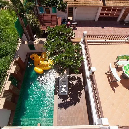 3 Bedroom Town With Private Pool Holiday home *