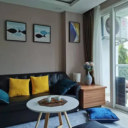 Apartment At Soi Buakhao 15 By Grand Ave A *