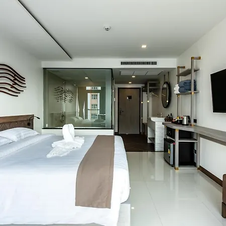 Blackwoods - Sha Extra Hotel Pattaya
