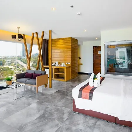 Hotel Balihai Bay