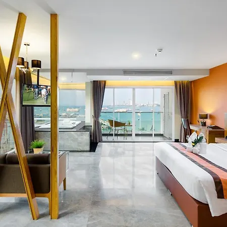 Balihai Bay Hotel 4*