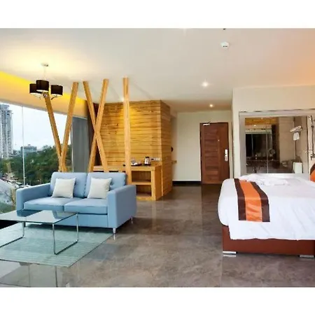 Hotel Balihai Bay Pattaya