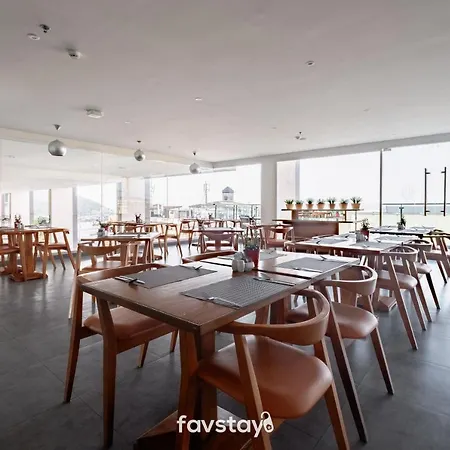 Balihai Bay Pattaya Hotel & Residence Hotel 3*