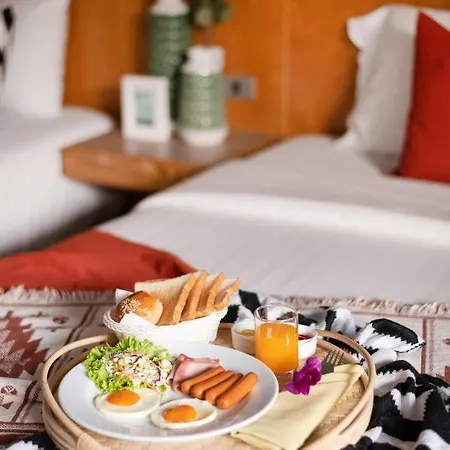 Balihai Bay Pattaya Hotel & Residence 3*