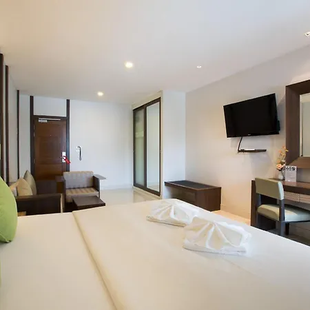 April Hotel Pattaya