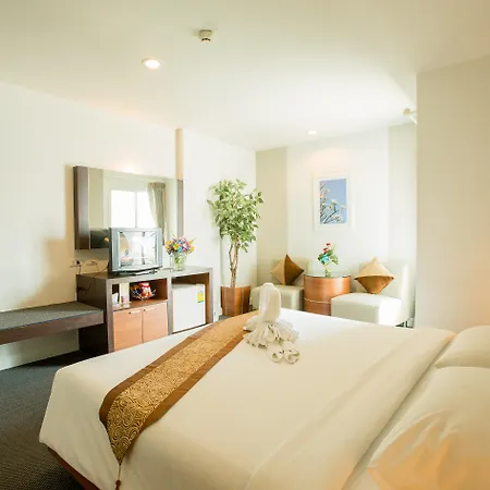 Hotel Flipper House - Sha Extra Pattaya