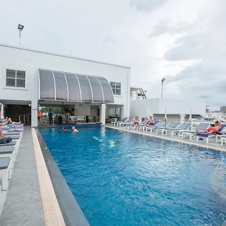 Flipper House - Sha Extra Hotel Pattaya