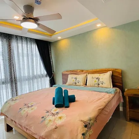 Apartment At Soi Buakhao 15 By Grand Ave A