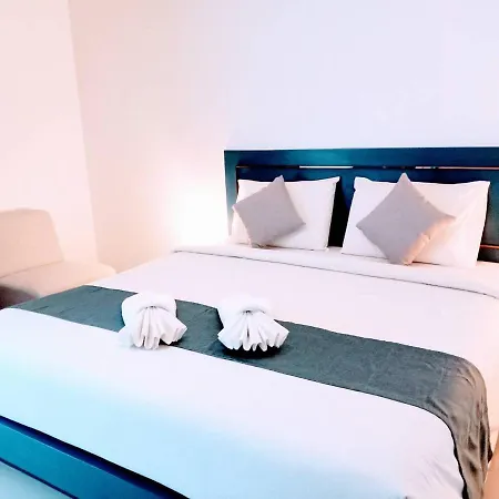 Flipper House - Sha Extra 3* Pattaya
