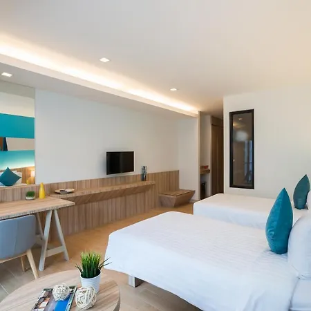 J Inspired Hotel 4*
