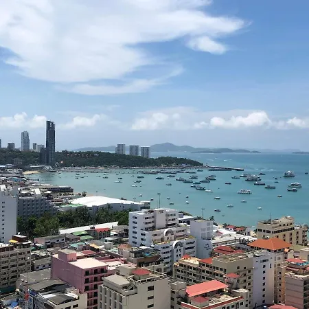 Edge Sea View Apartment *