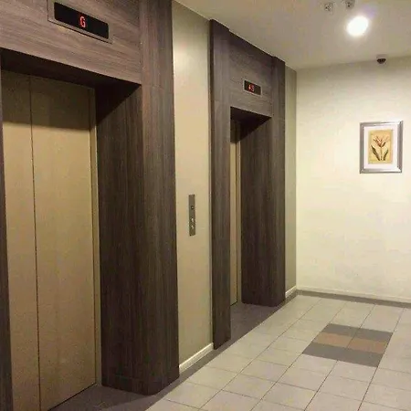 Apartment Lumpini Ville Naklua *